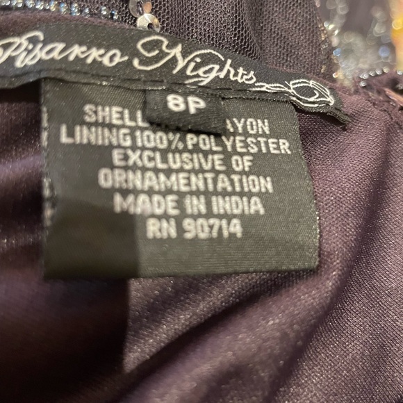 Wedding gown - Picture 4 of 7